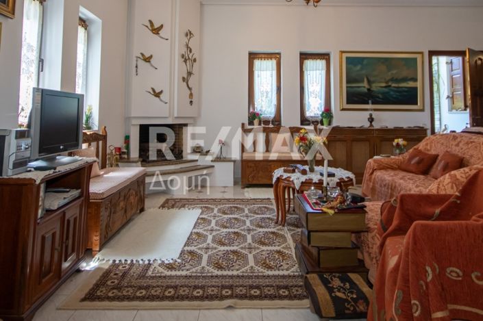 Image No.40-2 Bed House for sale