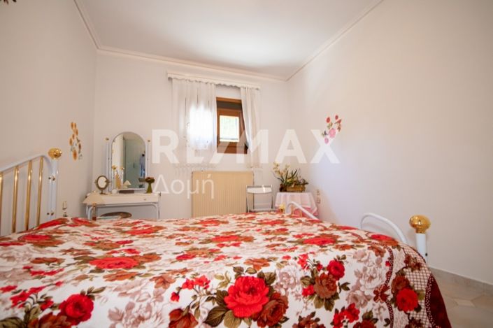 Image No.51-2 Bed House for sale