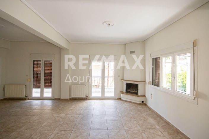 Image No.17-3 Bed Apartment for sale