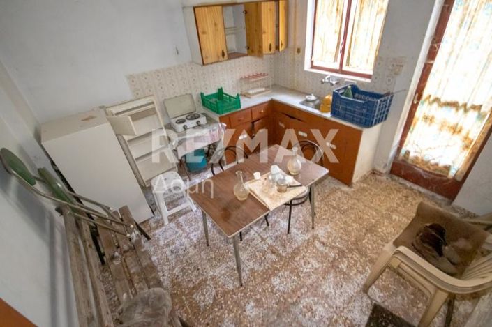 Image No.37-20 Bed Hotel for sale