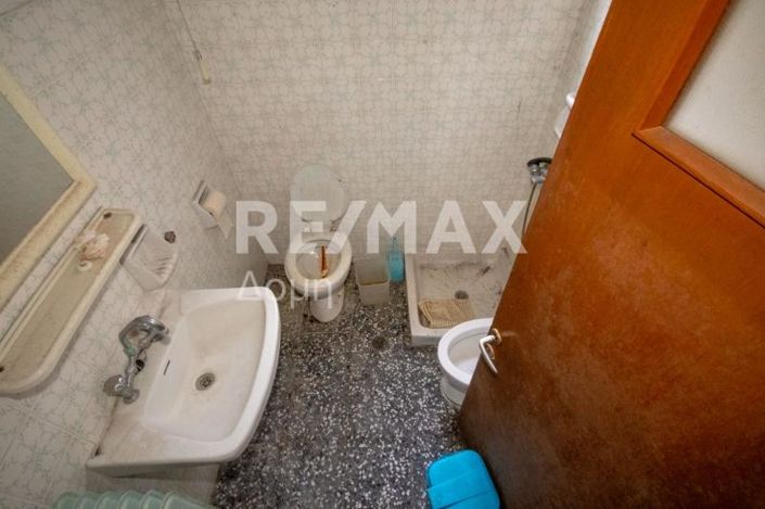 Image No.40-20 Bed Hotel for sale