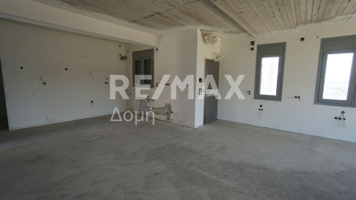 Image No.36-4 Bed Property for sale