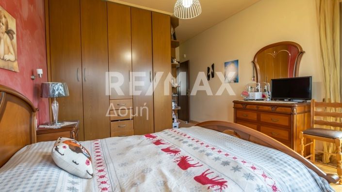 Image No.14-5 Bed Property for sale