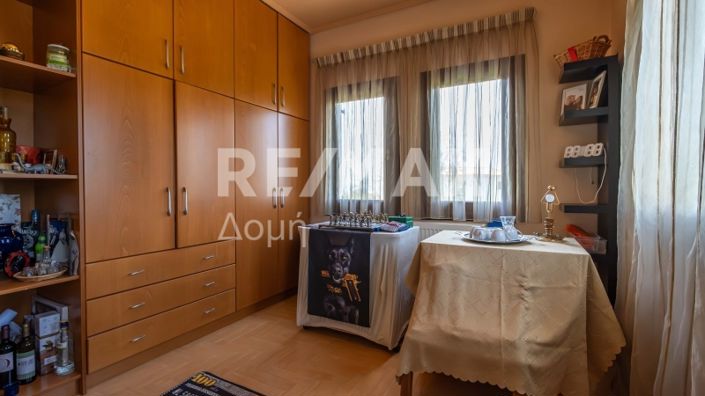 Image No.62-5 Bed Property for sale