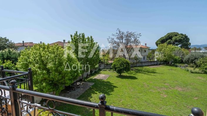 Image No.78-5 Bed Property for sale