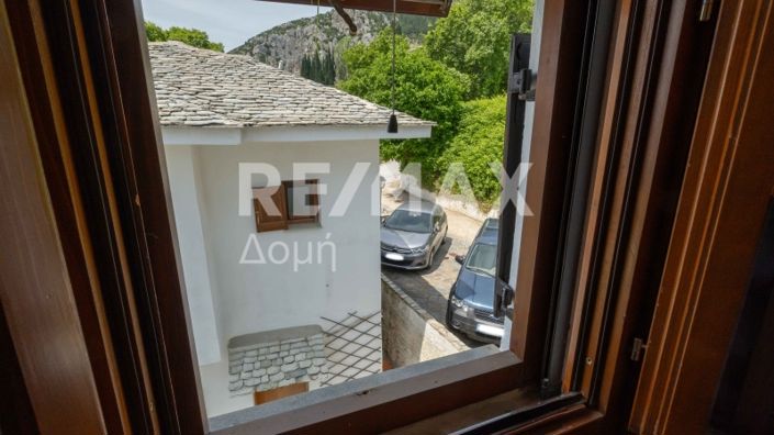 Image No.48-2 Bed Maisonette for sale