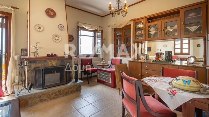 Image No.52-2 Bed Maisonette for sale