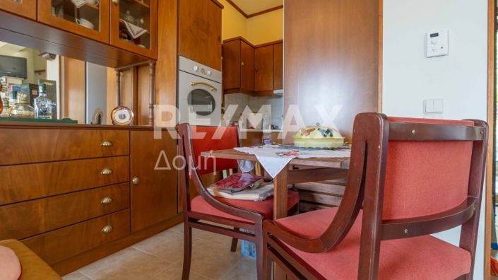 Image No.55-2 Bed Maisonette for sale