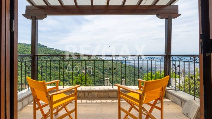 Image No.62-2 Bed Maisonette for sale