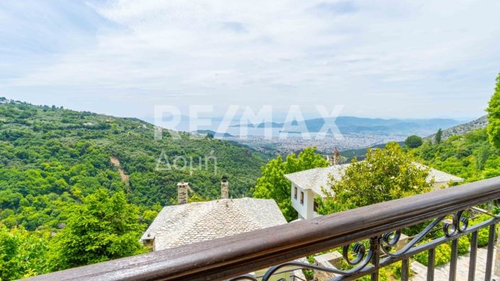 Image No.63-2 Bed Maisonette for sale