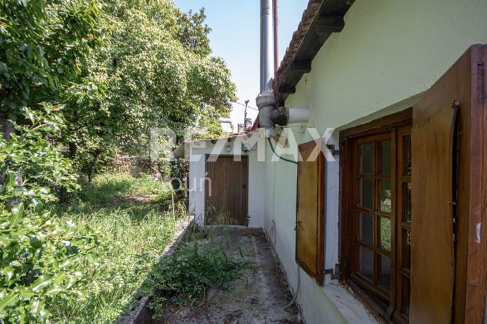 Image No.21-2 Bed Property for sale