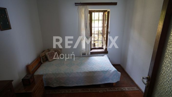 Image No.45-2 Bed Property for sale