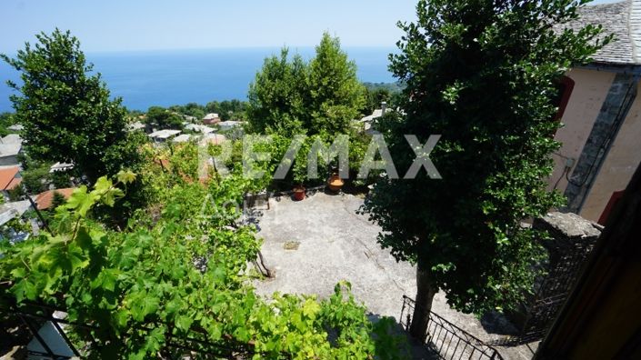 Image No.49-2 Bed Property for sale