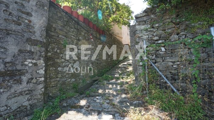 Image No.57-2 Bed Property for sale