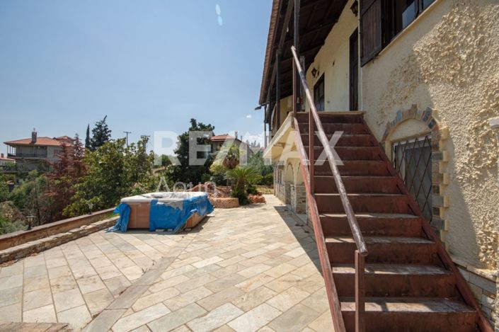 Image No.39-5 Bed Maisonette for sale