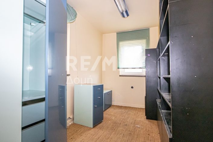 Image No.60-5 Bed Maisonette for sale