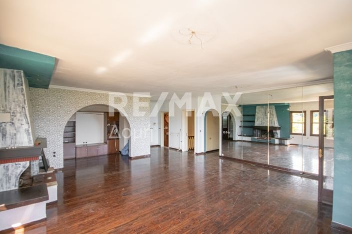 Image No.67-5 Bed Maisonette for sale