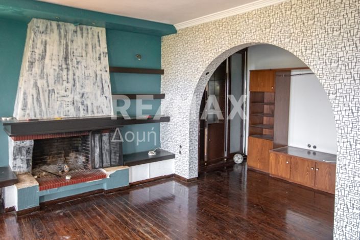 Image No.73-5 Bed Maisonette for sale