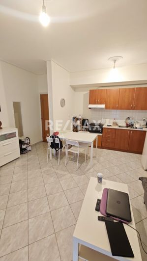 Image No.2-1 Bed Property for sale