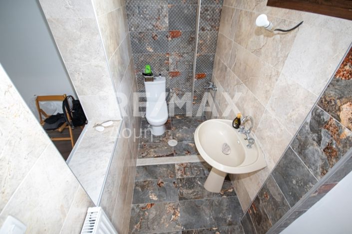 Image No.17-2 Bed Maisonette for sale