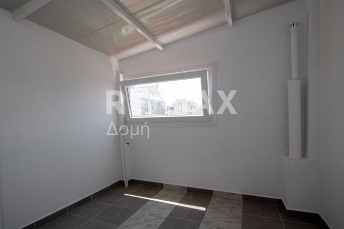 Image No.31-2 Bed Maisonette for sale