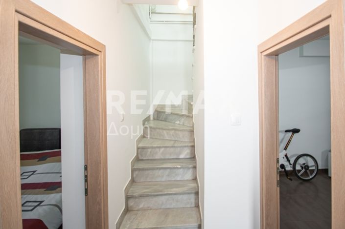 Image No.41-2 Bed Maisonette for sale