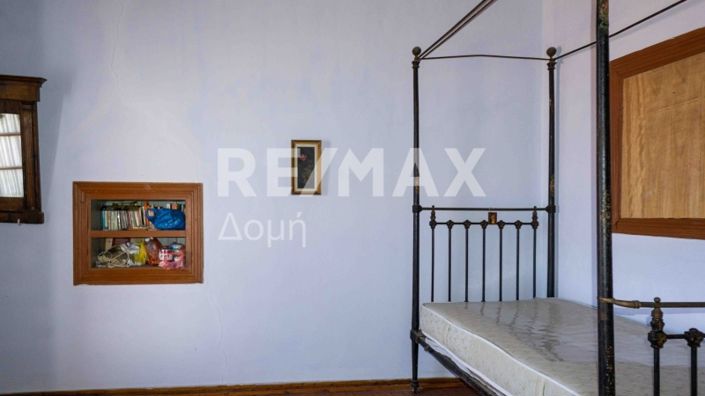 Image No.27-6 Bed Property for sale