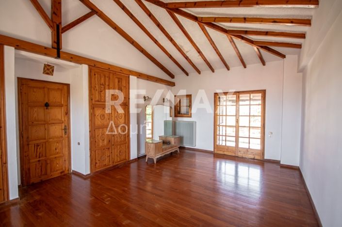 Image No.63-Maison de 5 chambres à vendre à Magnésie