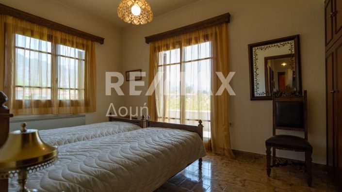 Image No.13-Propriété de 5 chambres à vendre à Center