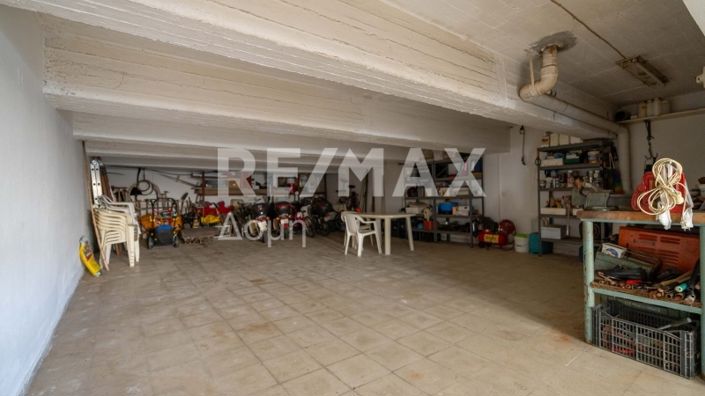 Image No.85-Propriété de 5 chambres à vendre à Center