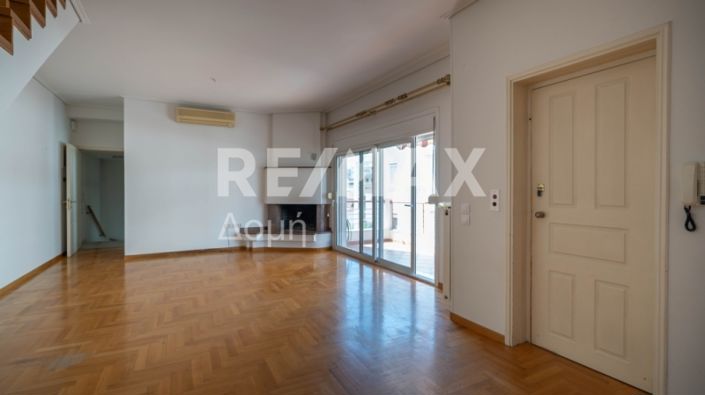 Image No.54-4 Bed Property for sale