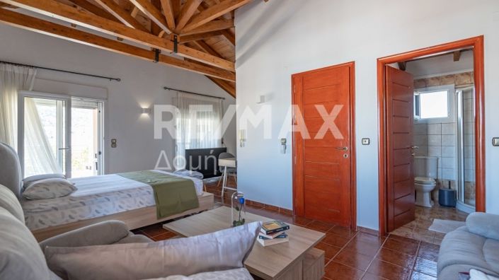 Image No.11-Propriété de 5 chambres à vendre à Magnésie