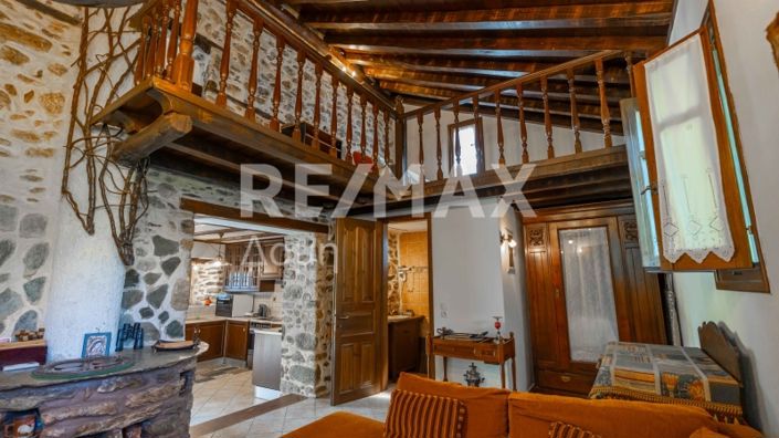 Image No.13-7 Bed Property for sale