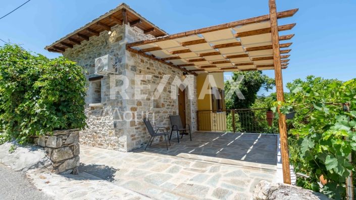 Image No.2-Propriété de 2 chambres à vendre à Center