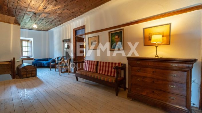 Image No.8-Propriété de 5 chambres à vendre à Center