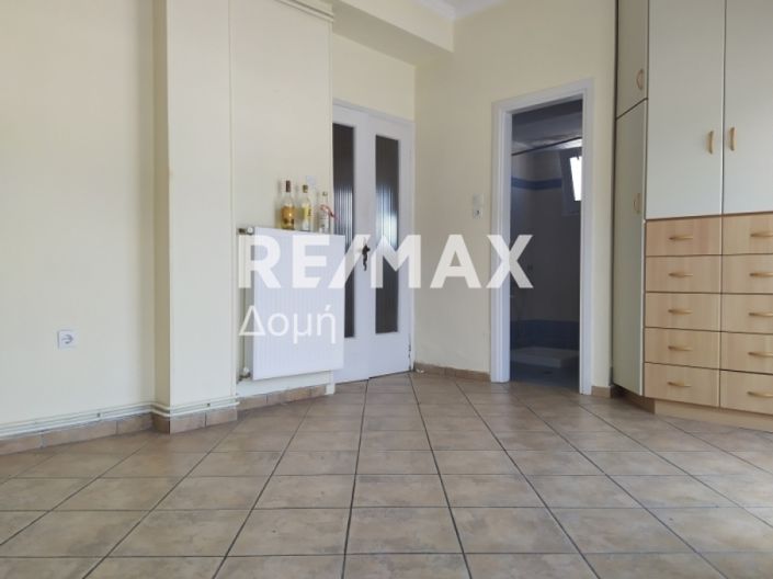 Image No.18-3 Bed Apartment for sale