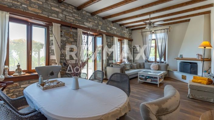 Image No.44-Propriété de 3 chambres à vendre à Magnésie