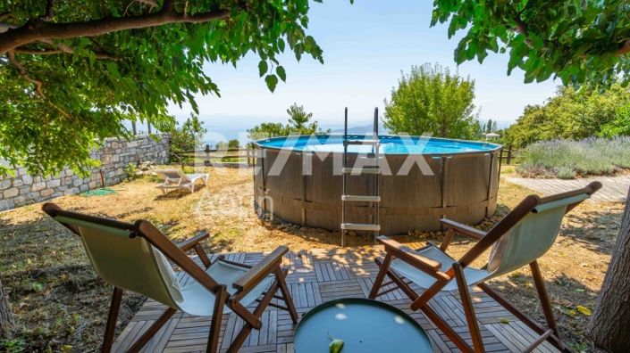 Image No.5-Propriété de 3 chambres à vendre à Magnésie