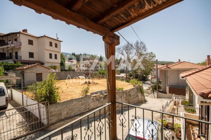 Image No.37-6 Bed Property for sale