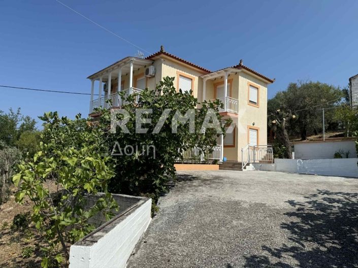 Image No.3-Maisonette de 3 chambres à vendre à Ditropo