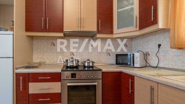 Image No.14-3 Bed Property for sale