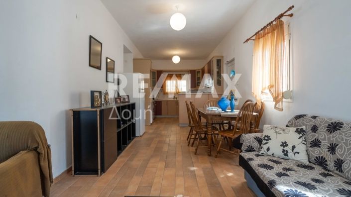 Image No.15-3 Bed Property for sale