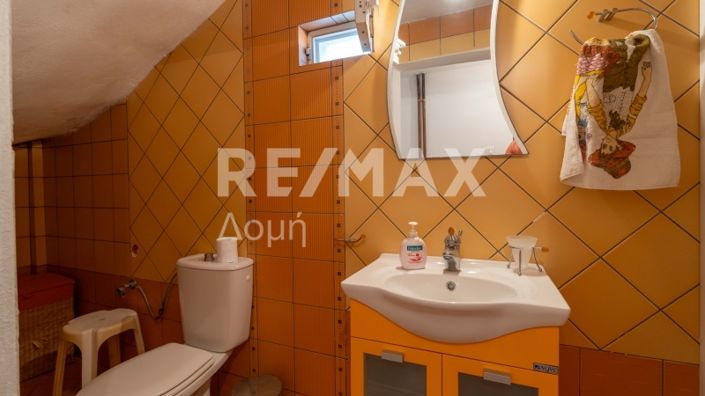 Image No.23-3 Bed Property for sale