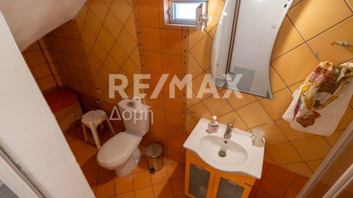 Image No.24-3 Bed Property for sale