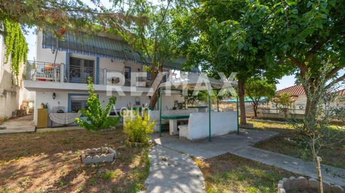 Image No.36-3 Bed Property for sale