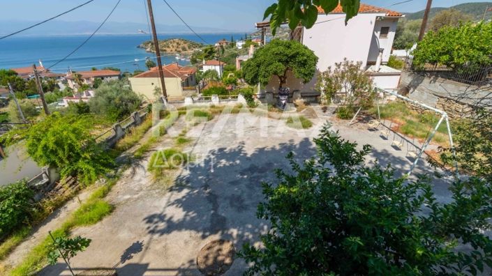 Image No.4-3 Bed Property for sale