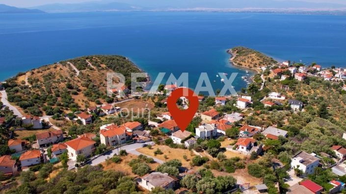 Image No.58-3 Bed Property for sale