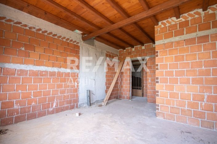 Image No.25-Appartement de 4 chambres à vendre à Artemida