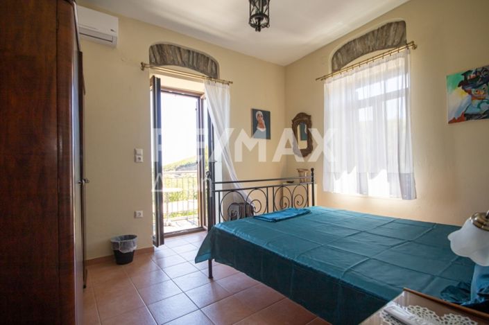 Image No.36-Appartement de 6 chambres à vendre à Kalamaki