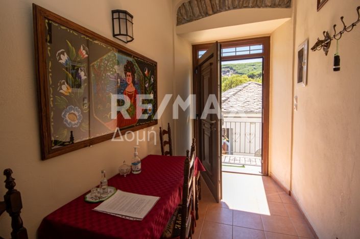 Image No.45-Appartement de 6 chambres à vendre à Kalamaki